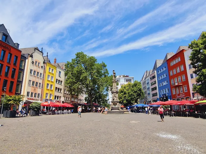 Beste in Cologne and Hamburg Join Forces for City Guides